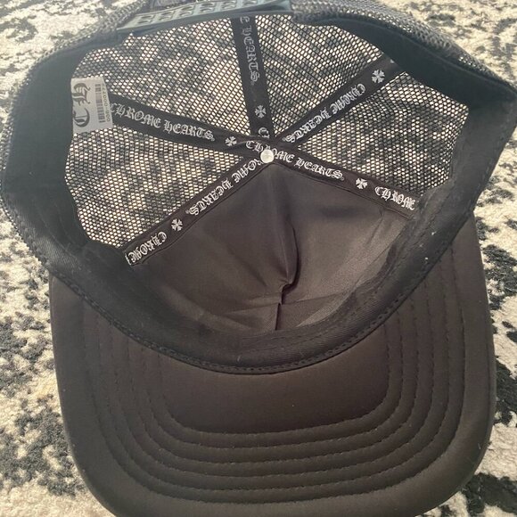 Authentic Chrome Hearts Multi Color Crosses Trucker Hat - Picture 5 of 6